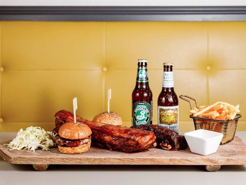 Noho NYC Bar & Grill - Accommodation VIC 3