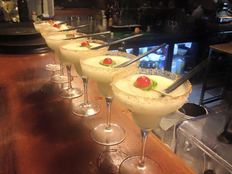NOA Tapas & Wine Bar - Accommodation VIC 3
