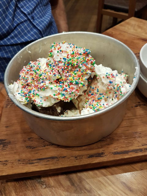Max Brenner - Accommodation VIC 11