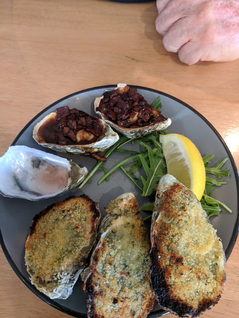Oyster Bar Darwin - Accommodation VIC 9