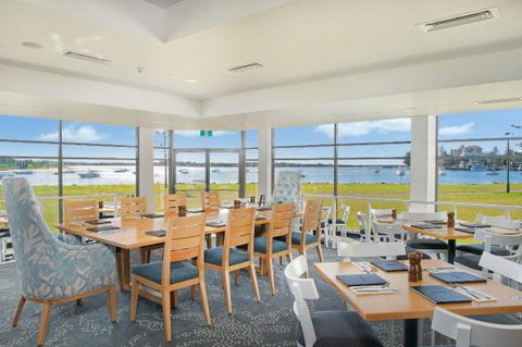 Aqua Restaurant (The Westport Club) - Accommodation VIC 0