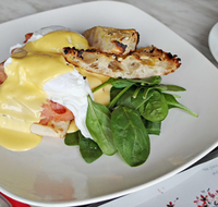 Cafe on Legs Restaurant  Bar - Accommodation VIC