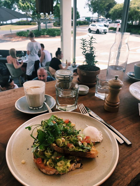 Thomas Corner Eatery - Accommodation VIC 4