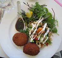 Lucky Ducks Restaurant