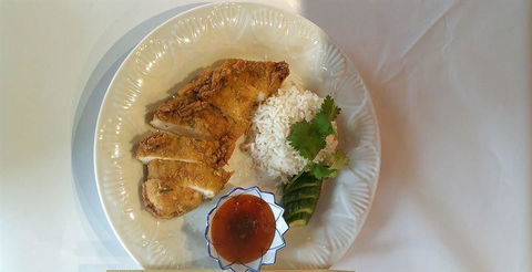 Kon Thai - Accommodation VIC 13