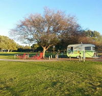 Cool Breeze Cafe - Accommodation VIC