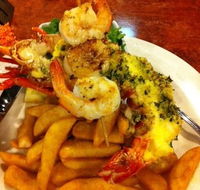 The Cray Seafood  Grill Restaurant - Accommodation VIC