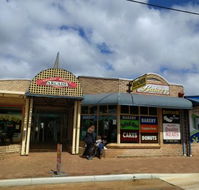Golden Wattle Cafe Bakery - Accommodation VIC