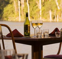 Lakeside Restaurant - Accommodation VIC