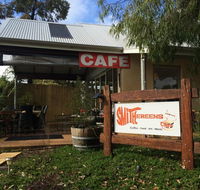 Smithereens Cafe - Accommodation VIC