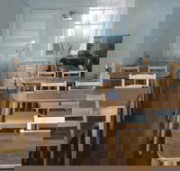 Roll In Saigon - Accommodation VIC