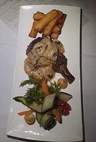 Oliver's Bar & Bistro - Accommodation VIC 4