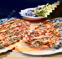 Pizzami Gourmet Pizza Bar - Accommodation VIC