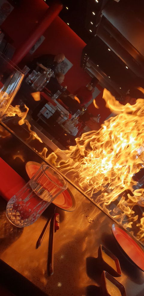 Akane Teppanyaki & Whisky Bar - Accommodation VIC 2