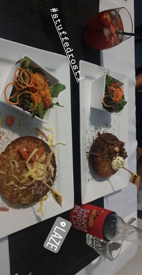 Laze Casual Dining & Desserts - Accommodation VIC 4