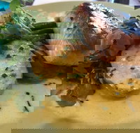 Jacobs Well Bayside Tavern - Accommodation VIC