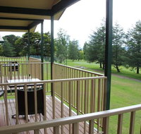 Tenterfield Golf Club - Accommodation VIC