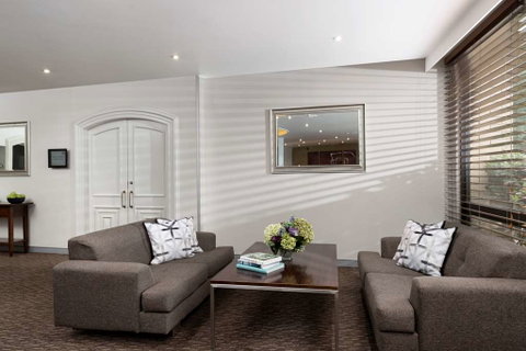 Rydges Camperdown - Accommodation VIC 3