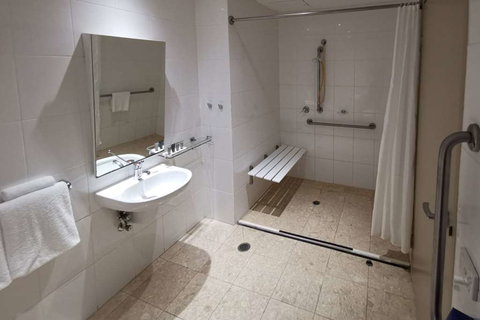 APX Apartments Darling Harbour - Accommodation VIC 6