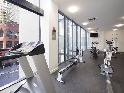 Oaks Charlotte Towers - Accommodation VIC 3