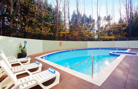 Crowne Plaza Canberra - Accommodation VIC 7