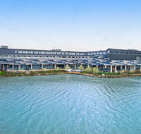 Mercure Melbourne Caroline Springs - Accommodation VIC