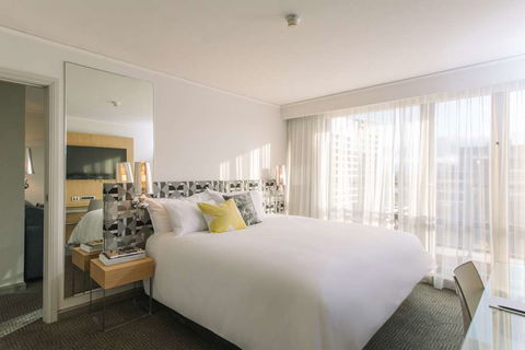QT Canberra - Accommodation VIC 16
