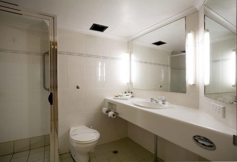 Capital Executive Apt Hotel Canberra - Accommodation VIC 4
