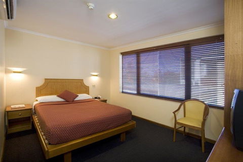 Capital Executive Apt Hotel Canberra - Accommodation VIC 6