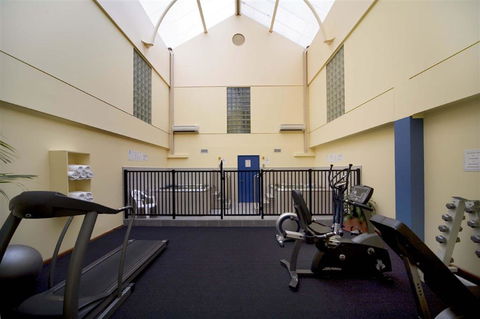 Capital Executive Apt Hotel Canberra - Accommodation VIC 8