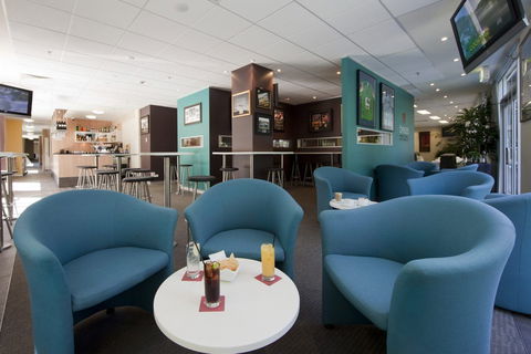 Pacific Suites Canberra - Accommodation VIC 3