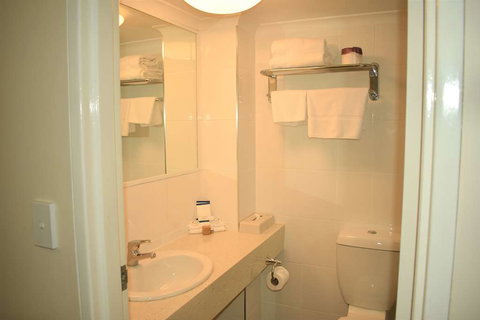 Best Western Parkside Motor Inn - Accommodation VIC 11