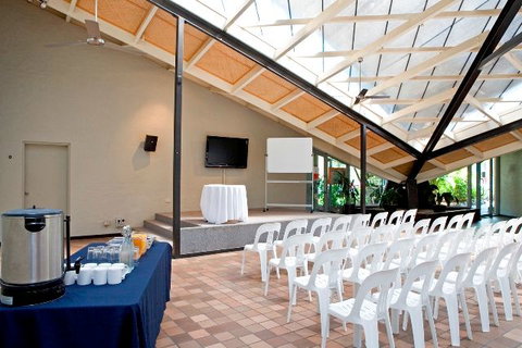 Darlington Beach Resort and Holiday Park - Accommodation VIC 3