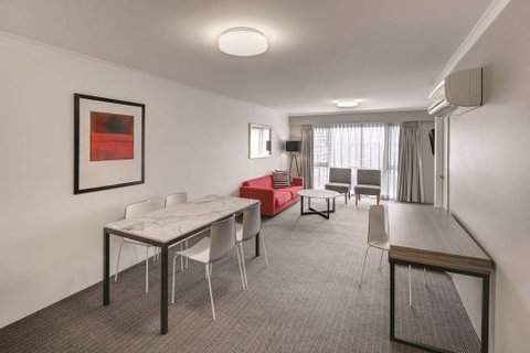 Adina Serviced Apartments James Court - Accommodation VIC 5