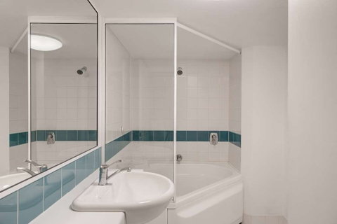 Adina Serviced Apartments James Court - Accommodation VIC 11