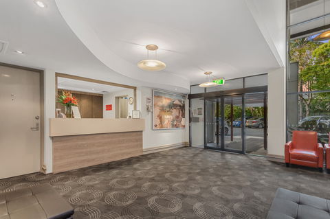 The Airport International Motel - Accommodation VIC 2