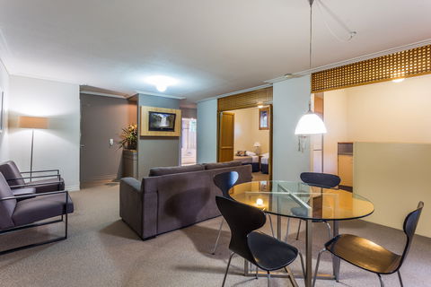 The Airport International Motel - Accommodation VIC 6