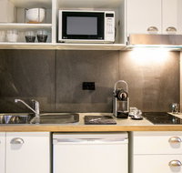 The Urban Newtown - Accommodation VIC