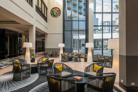 QT Gold Coast - Accommodation VIC 17