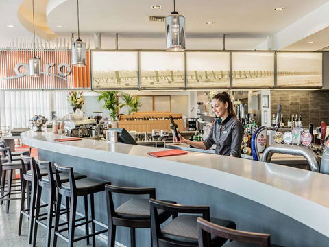 PARKROYAL Melbourne Airport - Accommodation VIC 11