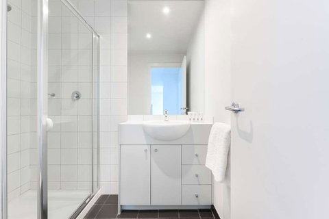 Adina Apartment Hotel on Flinders Street - Accommodation VIC 11