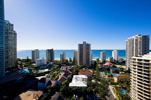 Wyndham Surfers Paradise Resort - Accommodation VIC 1