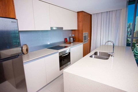 Wyndham Surfers Paradise Resort - Accommodation VIC 16