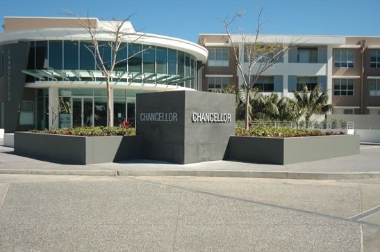 Varsity Lakes QLD Accommodation VIC