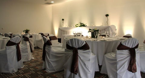 Chancellor Executive Apts-Varsity Lakes - Accommodation VIC 6