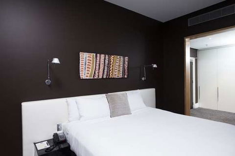 Peppers Gallery Hotel, Canberra - Accommodation VIC 7