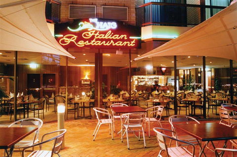 Capital Executive Apt Hotel Canberra - Accommodation VIC 5