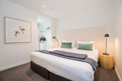 Aria Hotel Apartments - Accommodation VIC 3