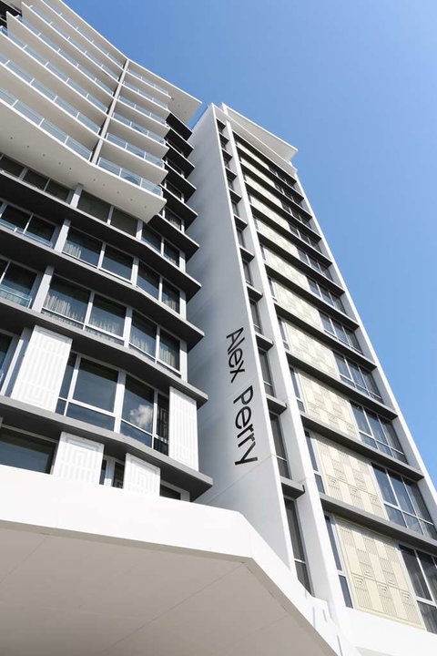Alex Perry Hotel and Apartments - Accommodation VIC 1