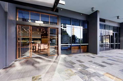 Alpha Mosaic Hotel - Accommodation VIC 1